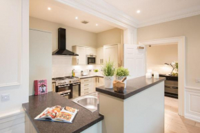 Frederick Street Apartment